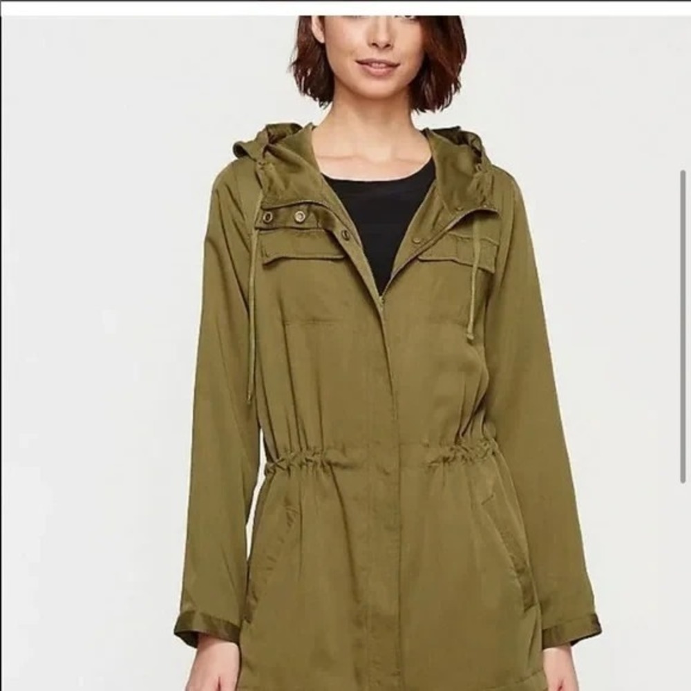 Eileen Fisher Hooded Anorak Rain Jacket Womens XL Olive Tencel Long Polished EUC